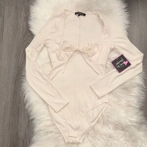 Ivory Long Sleeve Bodysuit